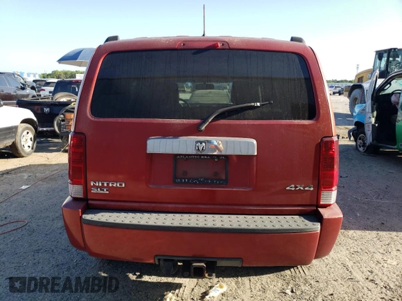 2007 Dodge Nitro SLT z VIN 1D8GU58KX7W569839, wystawiony jako Copart lot #53720705 z przebiegiem 175 746 mil mil oraz Czysty tytuł • Clean title. Historia ofert i sprzedaży dostępna na DreamBid. Obrazek 6.