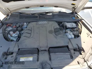 2018 Audi Q7 Premium Plus z VIN WA1LAAF78JD043140, wystawiony jako Copart lot #64671315 z przebiegiem 43 709 mil mil oraz Szkoda całkowita • Salvage title. Historia ofert i sprzedaży dostępna na DreamBid. Obrazek 12.