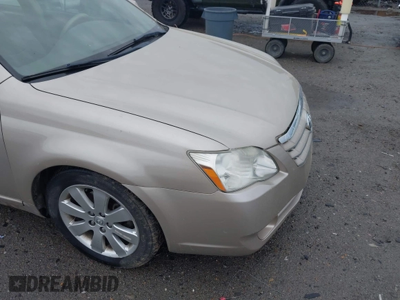 2006 Toyota Avalon XL with VIN 4T1BK36B26U119629, listed as a IAAI auction lot 39152919 with 128,953 mi miles. Bid and sale history available at carsss.com. Image 13.