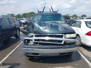2004 Chevrolet Tahoe LT with VIN 1GNEC13Z04J134981, listed as a IAAI auction lot 39886652 with 244,056 mi miles. Bid and sale history available at carsss.com. Image 13.