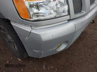 2006 Nissan Titan XE with VIN 1N6AA06B86N500376, listed as a IAAI auction lot 41771575 with 141,725 mi miles. Bid and sale history available at carsss.com. Image 6.