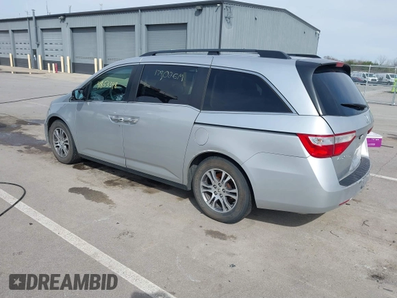 2011 Honda Odyssey EX с VIN 5FNRL5H47BB082302, выставлен на аукционе IAAI как лот 41853348 с пробегом 179 026 миль миль и . История ставок и продаж доступна на DreamBid. Изображение 3.
