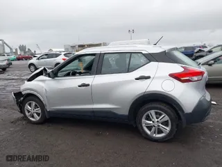 2019 Nissan Kicks S with VIN 3N1CP5CU9KL515401, listed as a IAAI auction lot 41010268 with 69,795 mi miles. Bid and sale history available at carsss.com. Image 15.