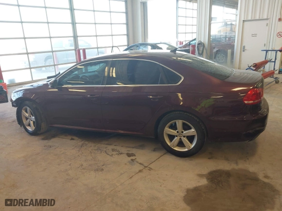 2012 Volkswagen Passat SE with VIN 1VWBH7A31CC015450, listed as a IAAI auction lot 41763605 with 160,288 mi miles. Bid and sale history available at carsss.com. Image 15.