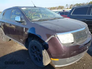 2008 Lincoln MKX with VIN 2LMDU68C98BJ10806, listed as a IAAI auction lot 41641531 with 999,999 mi miles. Bid and sale history available at carsss.com. Image 6.