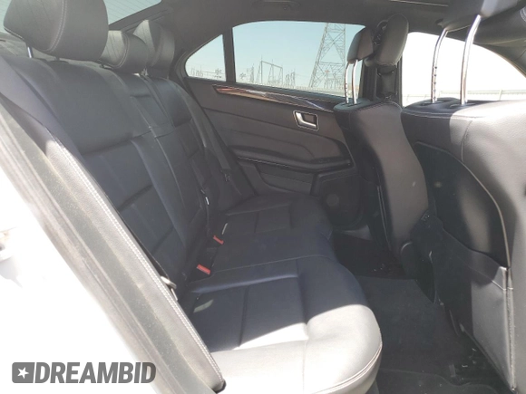 2016 Mercedes-Benz E 350 Sport z VIN WDDHF5KB2GB206633, wystawiony jako Copart lot #58441215 z przebiegiem 119 300 mil mil oraz Szkoda całkowita • Salvage title. Historia ofert i sprzedaży dostępna na DreamBid. Obrazek 10.