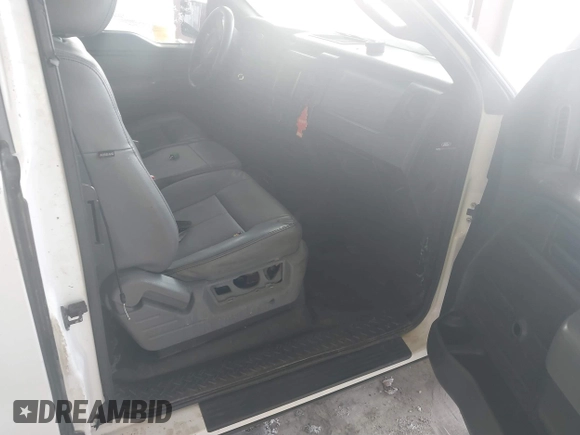 2013 Ford F-150 XL with VIN 1FTFX1CFXDKE21083, listed as a IAAI auction lot 41395847 with 245,661 mi miles. Bid and sale history available at carsss.com. Image 5.