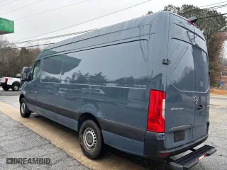 2019 Mercedes-Benz Sprinter Cargo Van with VIN WD4PF1CD6KP129832, listed as a Copart auction lot 46268675 with 107,981 mi miles and Clean Title. Bid and sale history available at carsss.com. Image 3.