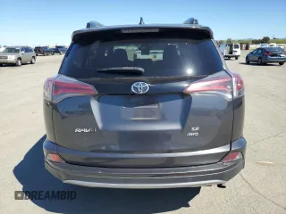 2017 Toyota RAV4 SE with VIN 2T3JFREV8HW661861, listed as a Copart auction lot 50397955 with 60,748 mi miles and Salvage title. Bid and sale history available at DreamBid. Image 6.