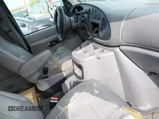 2002 Ford Econoline Passenger XL с VIN 1FBSS31L02HB38501, выставлен на аукционе IAAI как лот 42180323 с пробегом 128 327 миль миль и . История ставок и продаж доступна на DreamBid. Изображение 5.