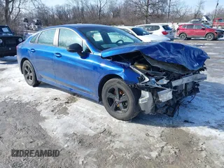 2022 Kia K5 GT-Line z VIN 5XXG64J26NG136711, wystawiony jako IAAI lot #41619131 z przebiegiem 82 001 mil mil oraz . Historia ofert i sprzedaży dostępna na DreamBid. Obrazek 1.