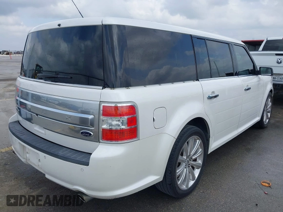 2014 Ford Flex Limited with VIN 2FMGK5D83EBD13566, listed as a IAAI auction lot 41706352 with 183,184 mi miles. Bid and sale history available at carsss.com. Image 4.