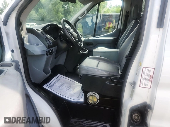 2018 Ford Transit z VIN 1FTYE1CM3JKB42289, wystawiony jako IAAI lot #42717396 z przebiegiem 88 406 mil mil oraz . Historia ofert i sprzedaży dostępna na DreamBid. Obrazek 14.