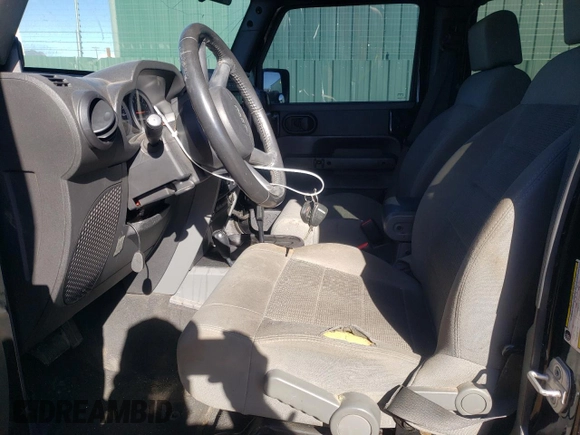 2008 Jeep Wrangler Unlimited Rubicon with VIN 1J4GA69108L501632, listed as a Copart auction lot 44007285 with 156,753 mi miles and Salvage Title. Bid and sale history available at carsss.com. Image 7.