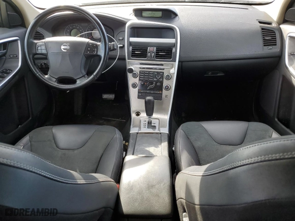 2010 Volvo XC60 3.2L with VIN YV4960DZ2A2079883, listed as a Copart auction lot 44776935 with 0 mi miles and Salvage Title. Bid and sale history available at carsss.com. Image 8.
