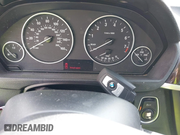 2015 BMW 3 Series 328i with VIN WBA3A5C55FF608159, listed as a IAAI auction lot 41255978 with 199,024 mi miles. Bid and sale history available at carsss.com. Image 11.