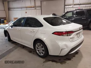 2020 Toyota Corolla LE with VIN JTDEPRAE6LJ079575, listed as a IAAI auction lot 41718157 with 165,955 mi miles. Bid and sale history available at carsss.com. Image 3.