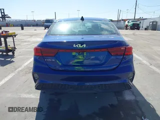 2024 Kia Forte LXS with VIN 3KPF24AD9RE726974, listed as a IAAI auction lot 42014926 with 24,380 mi miles. Bid and sale history available at carsss.com. Image 16.