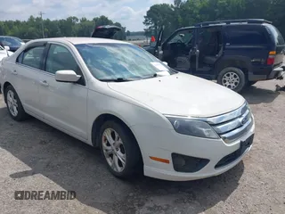 2012 Ford Fusion SE z VIN 3FAHP0HA2CR243640, wystawiony jako IAAI lot #42638513 z przebiegiem 258 279 mil mil oraz . Historia ofert i sprzedaży dostępna na DreamBid. Obrazek 1.