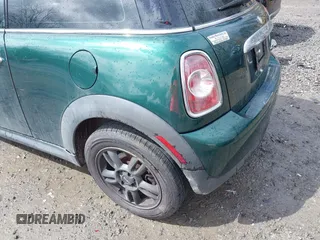 2012 MINI Hardtop with VIN WMWSU3C52CT367259, listed as a IAAI auction lot 39129362 with 121,364 mi miles and . Bid and sale history available at DreamBid. Image 14.