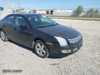 2007 Ford Fusion SE with VIN 3FAHP07Z27R148461, listed as a IAAI auction lot 40509576 with 120,500 mi miles. Bid and sale history available at carsss.com. Image 1.