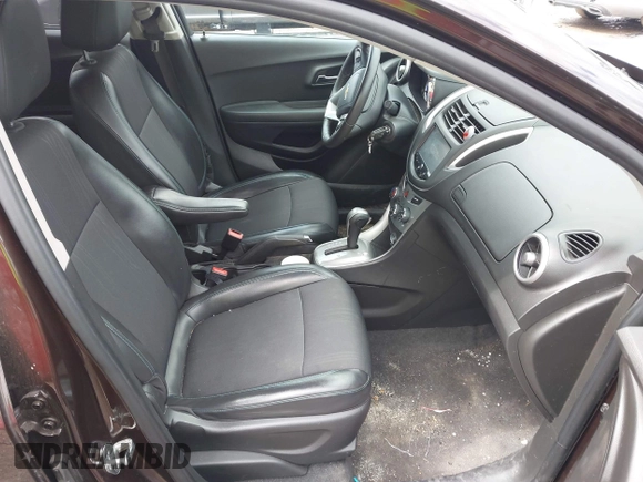 2016 Chevrolet Trax LT with VIN KL7CJLSB2GB754183, listed as a IAAI auction lot 41909178 with 115,683 mi miles. Bid and sale history available at carsss.com. Image 5.