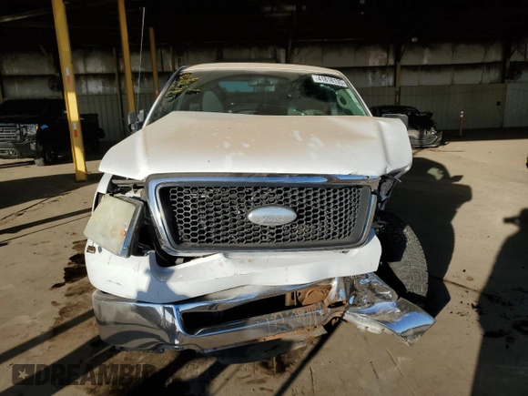 2007 Ford F-150 STX with VIN 1FTRX12W87FB32957, listed as a Copart auction lot 41818135 with 180,590 mi miles and Salvage Title. Bid and sale history available at DreamBid. Image 5.