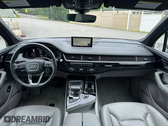 2019 Audi Q7 Premium Plus with VIN WA1LAAF73KD048392, listed as a Copart auction lot 60239275 with 152,699 mi miles and Clean title. Bid and sale history available at DreamBid. Image 8.