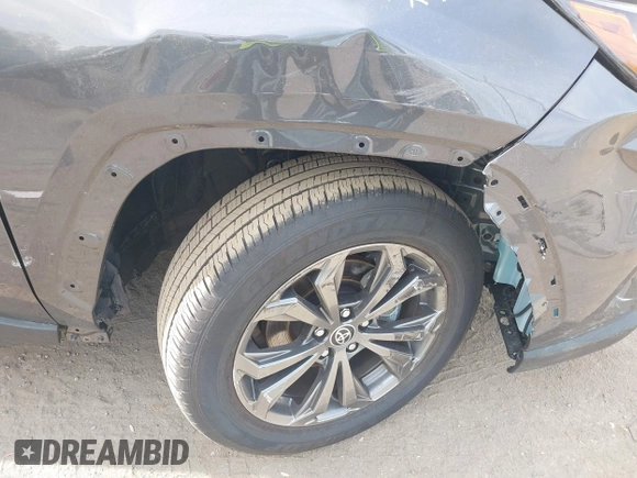 2025 Toyota RAV4 Hybrid XLE Premium with VIN JTMB6RFV5SD154617, listed as a IAAI auction lot 42066826 with 2,410 mi miles and . Bid and sale history available at DreamBid. Image 17.