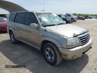 2002 Suzuki XL-7 Standard with VIN JS3TX92V424119690, listed as a IAAI auction lot 41877483 with 113,590 mi miles. Bid and sale history available at carsss.com. Image 1.