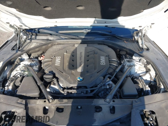 2014 BMW 7 Series ALPINA B7 with VIN WBAYE8C59ED134562, listed as a IAAI auction lot 41806222 with 120,043 mi miles. Bid and sale history available at carsss.com. Image 10.