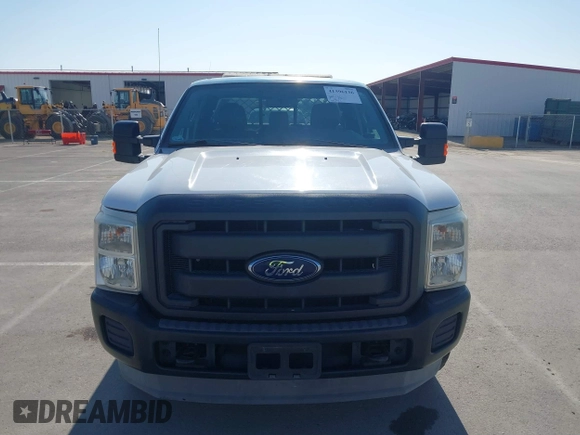 2013 Ford F-250 XL with VIN 1FT7X2B63DEB35361, listed as a IAAI auction lot 41396136 with 141,342 mi miles and . Bid and sale history available at DreamBid. Image 12.