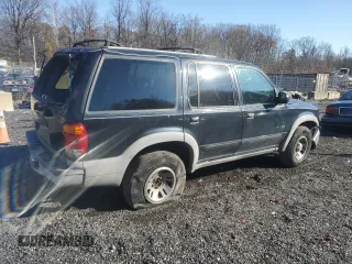 2000 Ford Explorer XLS z VIN 1FMZU62X3YZB92977, wystawiony jako Copart lot #80858044 z przebiegiem 239 166 mil mil oraz Szkoda całkowita • Salvage title. Historia ofert i sprzedaży dostępna na DreamBid. Obrazek 3.