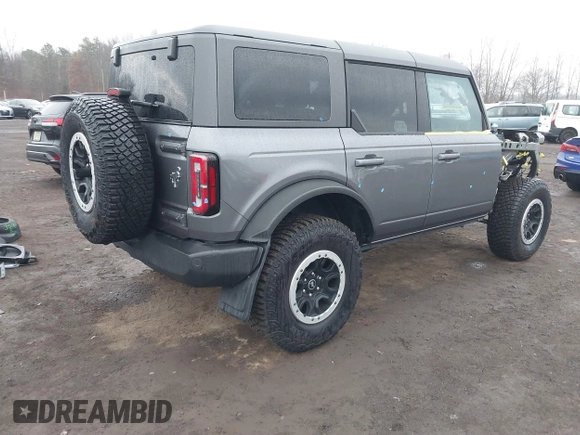 2023 Ford Bronco z VIN 1FMEE5DP4PLB54095, wystawiony jako IAAI lot #41445801 z przebiegiem 12 170 mil mil oraz . Historia ofert i sprzedaży dostępna na DreamBid. Obrazek 4.