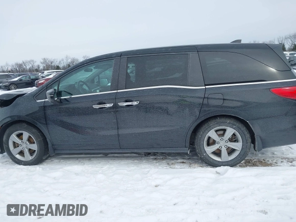 2018 Honda Odyssey EX-L z VIN 5FNRL6H79JB012735, wystawiony jako IAAI lot #41552799 z przebiegiem 29 253 mil mil oraz . Historia ofert i sprzedaży dostępna na DreamBid. Obrazek 14.