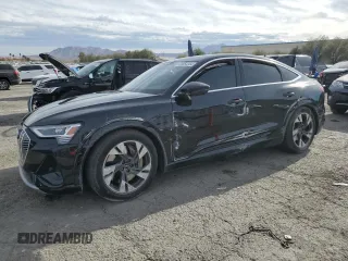 2022 Audi e-tron Sportback S line Premium with VIN WA11AAGEXNB019590, listed as a Copart auction lot 84654354 with 29,471 mi miles and Salvage Title. Bid and sale history available at carsss.com. Image 1.