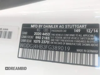 2015 Mercedes-Benz C-Class C 250 with VIN WDDGJ4HB3FG389019, listed as a IAAI auction lot 41220328 with 1 mi miles. Bid and sale history available at carsss.com. Image 9.