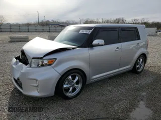 2015 Scion xB with VIN JTLZE4FE5FJ081300, listed as a Copart auction lot 50470675 with 105,618 mi miles and Non Repairable. Bid and sale history available at carsss.com. Image 1.
