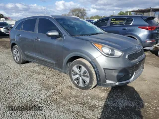 2018 Kia Niro LX with VIN KNDCB3LCXJ5157540, listed as a Copart auction lot 48417735 with 75,093 mi miles and Salvage Title. Bid and sale history available at carsss.com. Image 4.