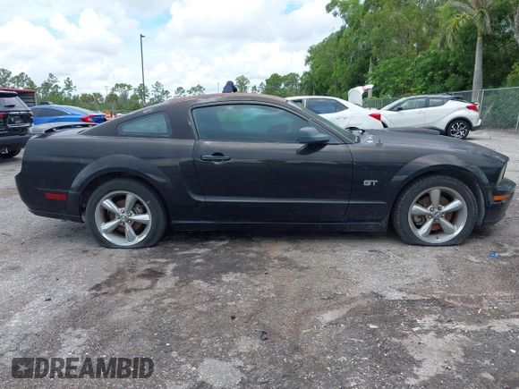 2007 Ford Mustang GT Deluxe with VIN 1ZVHT82H775289013, listed as a IAAI auction lot 42815485 with 167,390 mi miles and . Bid and sale history available at DreamBid. Image 13.