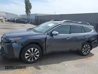 2024 Subaru Outback Touring XT с VIN 4S4BTGPD0R3256230, выставлен на аукционе IAAI как лот 42218404 с пробегом 17 729 миль миль и . История ставок и продаж доступна на DreamBid. Изображение 6.