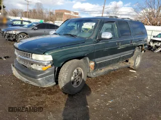 2002 Chevrolet Suburban Z71 with VIN 3GNFK16ZX2G298434, listed as a Copart auction lot 43641805 with 0 mi miles and Salvage Title. Bid and sale history available at carsss.com. Image 1.