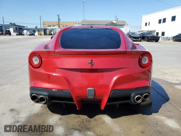 2013 Ferrari F12 z VIN ZFF74UFA7D0193622, wystawiony jako Copart lot #73031694 z przebiegiem Nie podano mil oraz Szkody całkowita. Historia ofert i sprzedaży dostępna na DreamBid. Obrazek 6.
