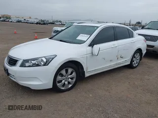 2009 Honda Accord EX z VIN 1HGCP26779A032901, wystawiony jako IAAI lot #42043319 z przebiegiem 231 311 mil mil oraz . Historia ofert i sprzedaży dostępna na DreamBid. Obrazek 17.