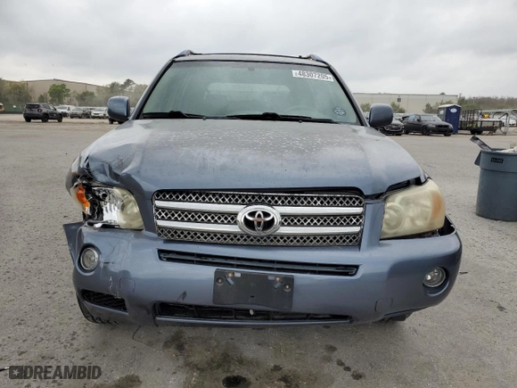 2007 Toyota Highlander Hybrid w/3rd Row with VIN JTEEW21A370039971, listed as a Copart auction lot 48307205 with 374,709 mi miles and Salvage Title. Bid and sale history available at carsss.com. Image 5.