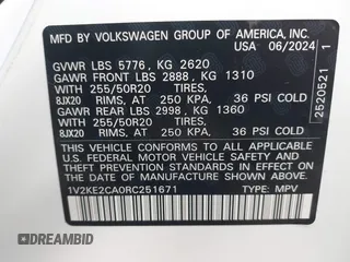 2024 Volkswagen Atlas SE с VIN 1V2KE2CA0RC251671, выставлен на аукционе IAAI как лот 41094446 с пробегом 5 323 миль миль и . История ставок и продаж доступна на DreamBid. Изображение 9.
