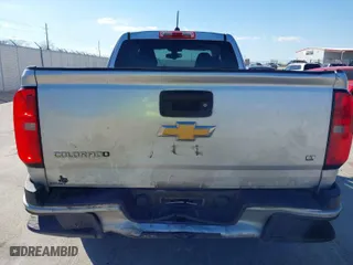 2015 Chevrolet Colorado 2WD LT with VIN 1GCHSBEAXF1228553, listed as a IAAI auction lot 41662351 with 206,780 mi miles. Bid and sale history available at carsss.com. Image 6.