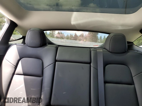 2024 Tesla Model Y с VIN 7SAYGDED1RF053003, выставлен на аукционе Copart как лот 63120195 с пробегом 8 679 миль миль и Списание • Salvage title. История ставок и продаж доступна на DreamBid. Изображение 10.