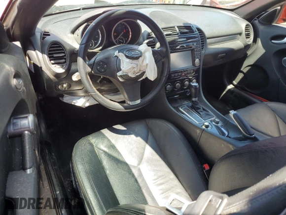 2011 Mercedes-Benz SLK 300 z VIN WDBWK5EA6BF241207, wystawiony jako Copart lot #69335134 z przebiegiem 60 535 mil mil oraz Nie do naprawy • Non repairable. Historia ofert i sprzedaży dostępna na DreamBid. Obrazek 8.