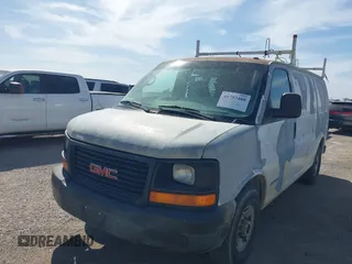 2005 GMC Savana Cargo Van with VIN 1GTGG25V351261702, listed as a IAAI auction lot 41753480 with 358,523 mi miles. Bid and sale history available at carsss.com. Image 2.